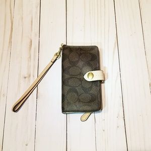Coach wallet